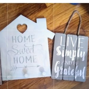 Home farmhouse distressed signs